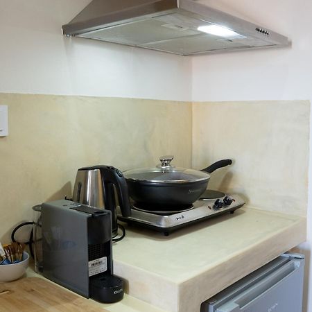 Dipolis Luxury Apartments Syros Episkopion  エクステリア 写真