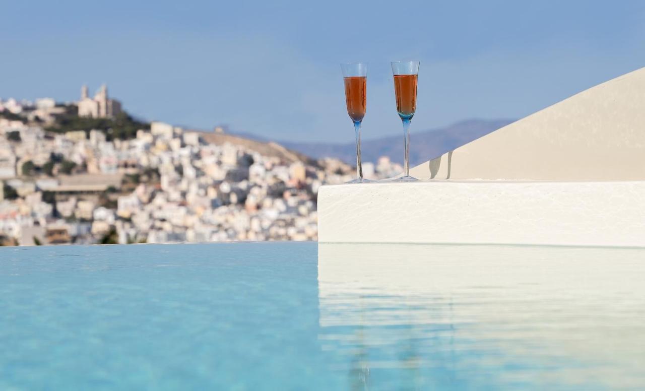 Dipolis Luxury Apartments Syros Episkopion  エクステリア 写真