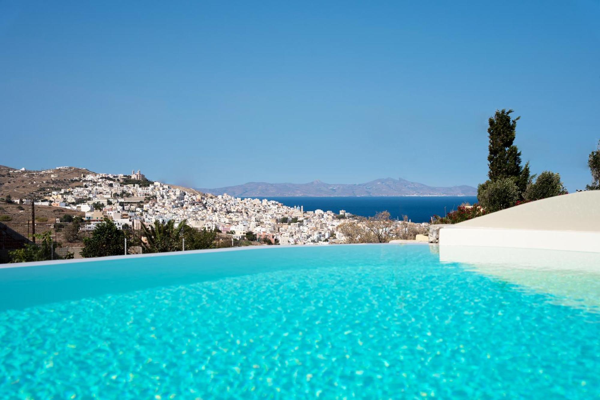 Dipolis Luxury Apartments Syros Episkopion  エクステリア 写真