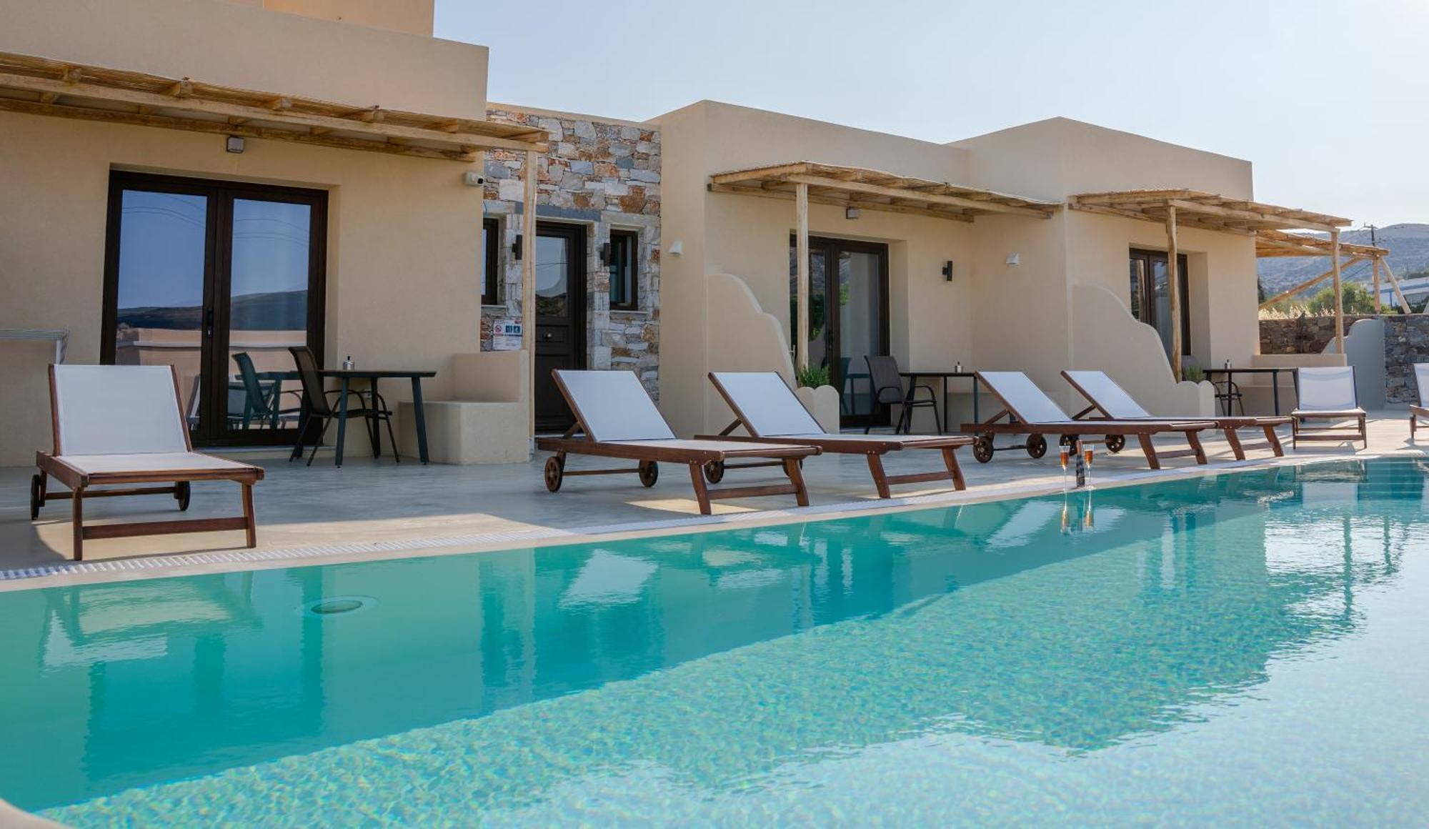 Dipolis Luxury Apartments Syros Episkopion  エクステリア 写真