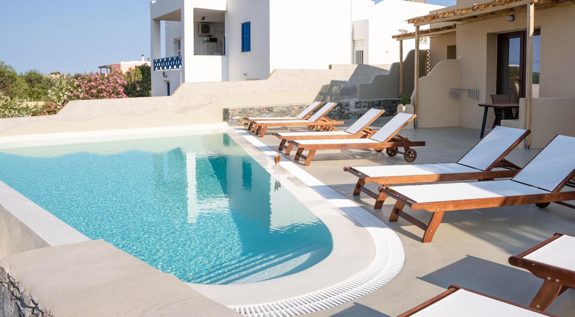 Dipolis Luxury Apartments Syros Episkopion  エクステリア 写真